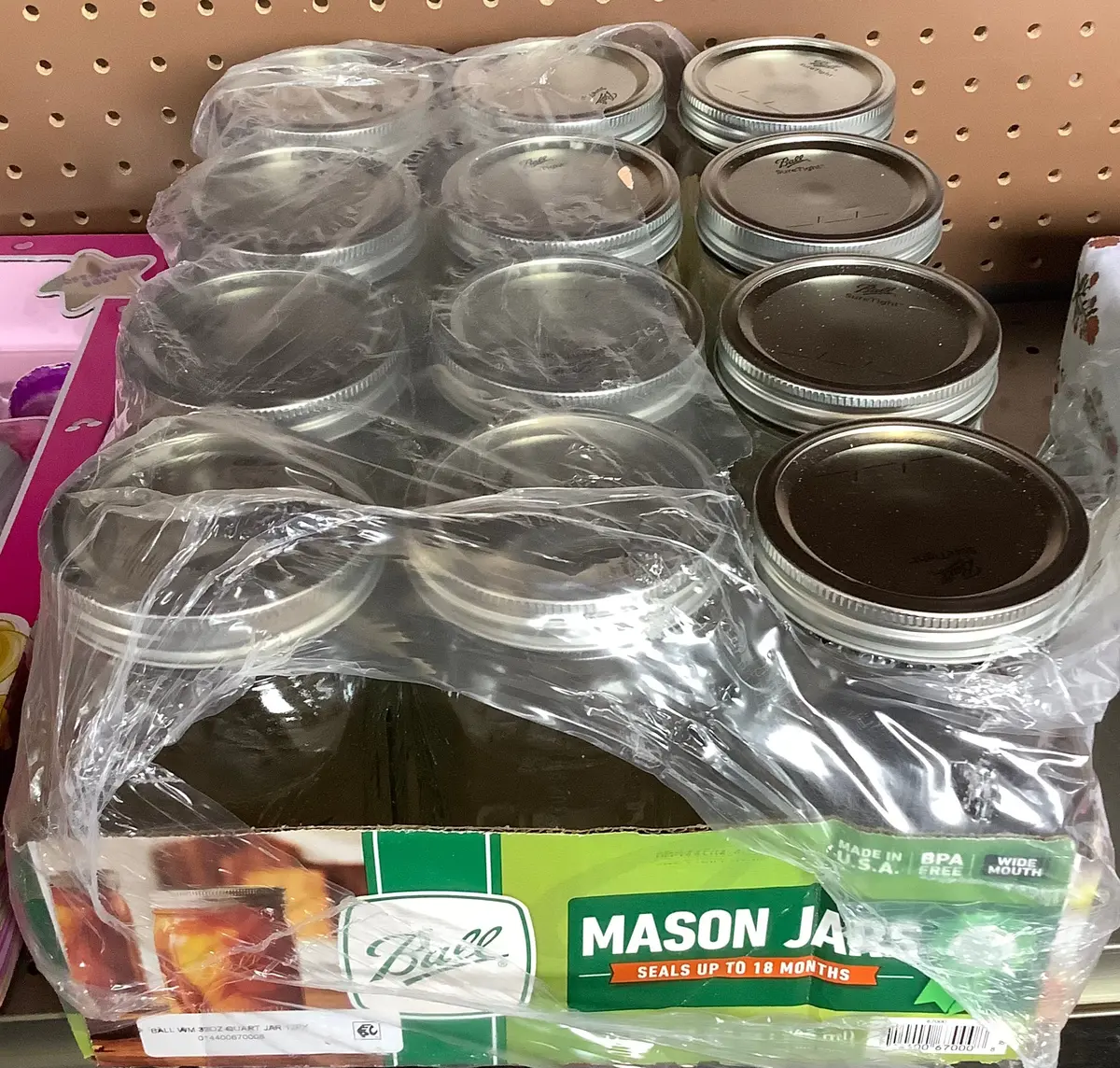 Ball 32Oz 12Pk Glass Wide Mouth Mason Jar With Lid And Band 1