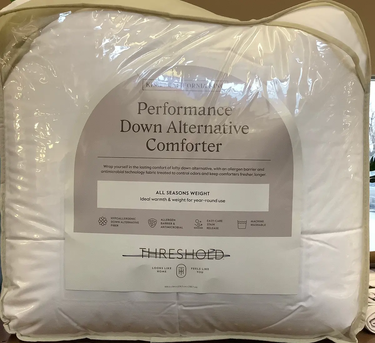 King/California King All Seasons Performance Down
Alternative Comforter 1