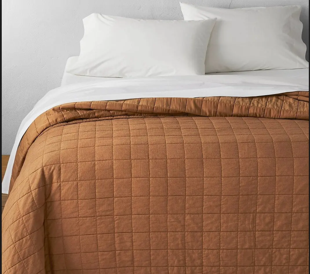 King Heavyweight Linen Blend Quilt Warm Brown 1