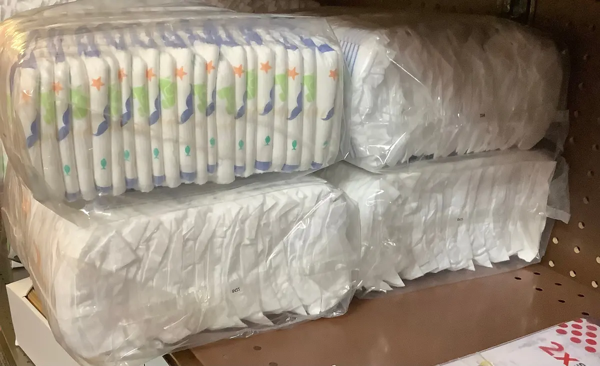 No Box !!!!!!Disposable Diapers Giant Pack - Size 6 - 96Ct 1