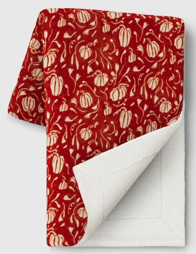 Mini Pumpkin Printed Plush With Shearling Reverse Throw
Blanket Orange 1