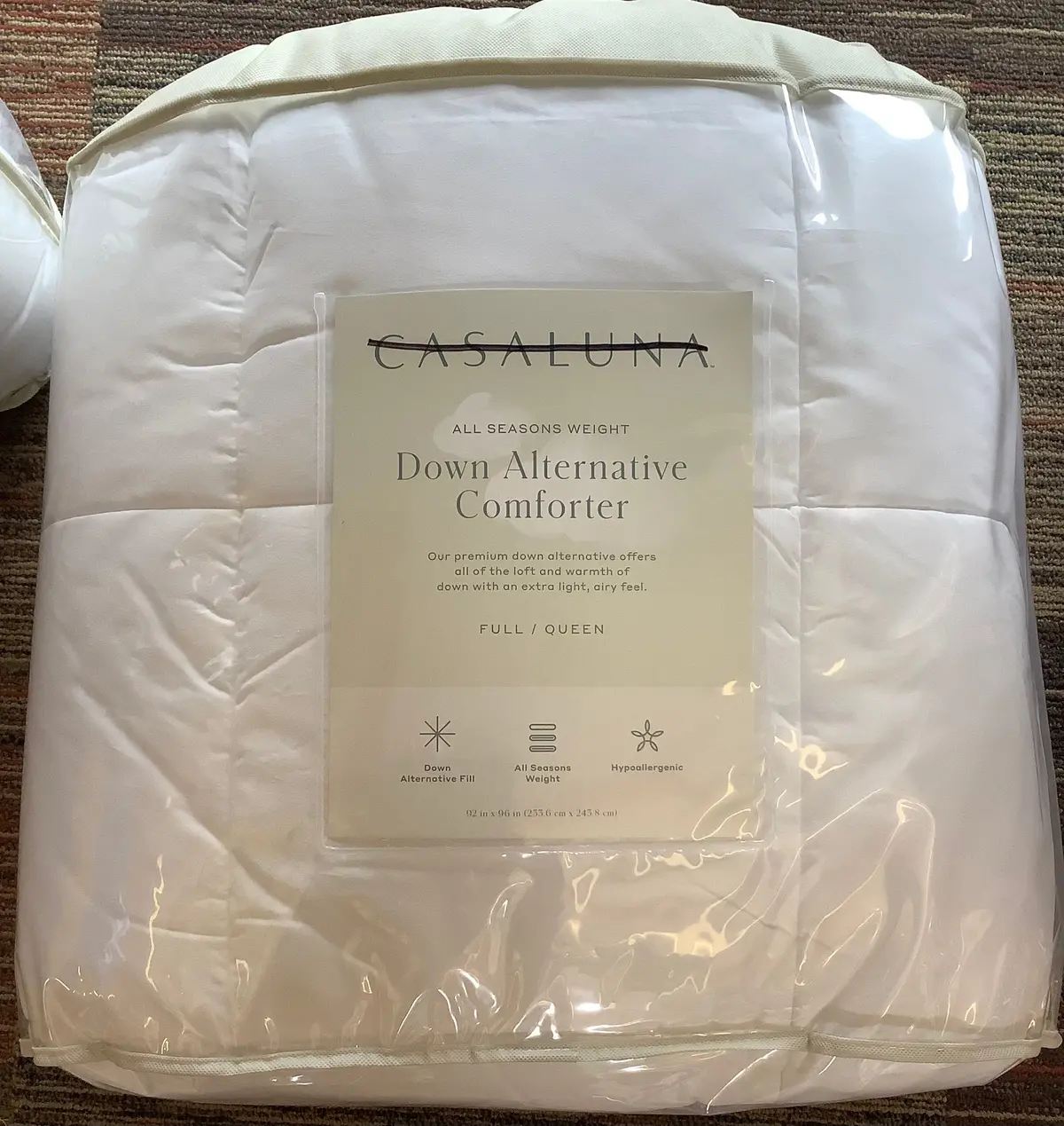Full/Queen All Season Premium Down Alternative Comforter 1