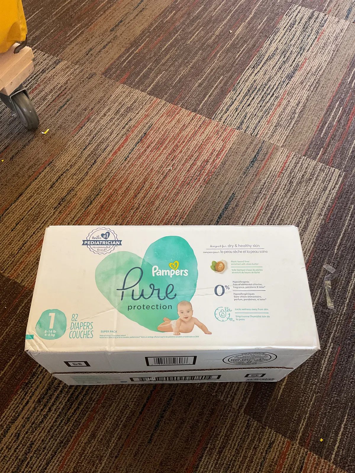 Pampers Pure Protection Diapers Super
Pack - Size 1 - 82Ct !!Slightly Damaged Boxes!! 1