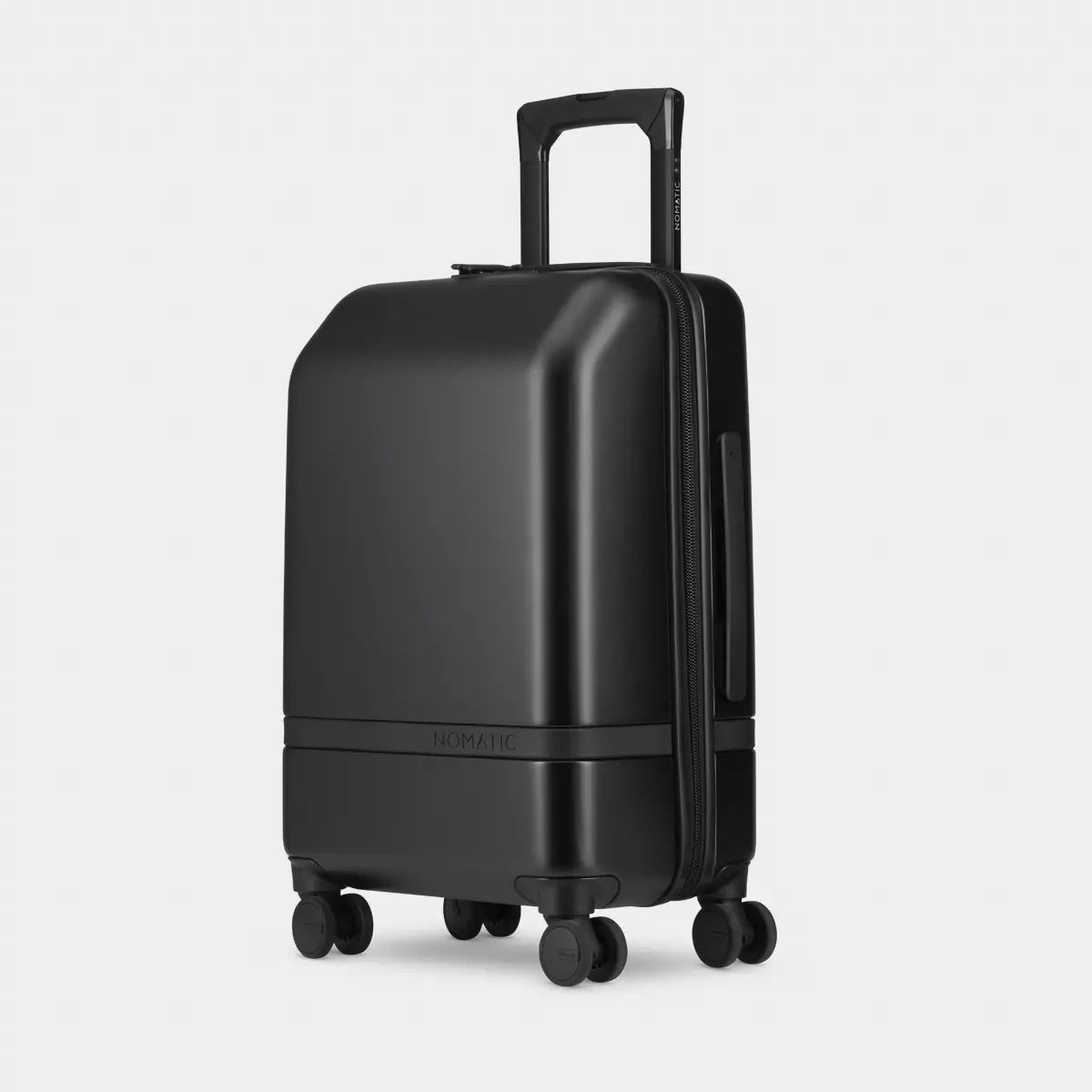 Nomatic Carry-On Classic 1